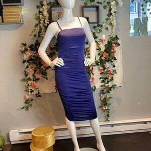 Forever 21 Ruched Bodycon Midi Dress Size M‎ RefY004